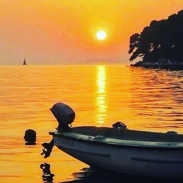 Hostel Marina Trogir Luaran gambar